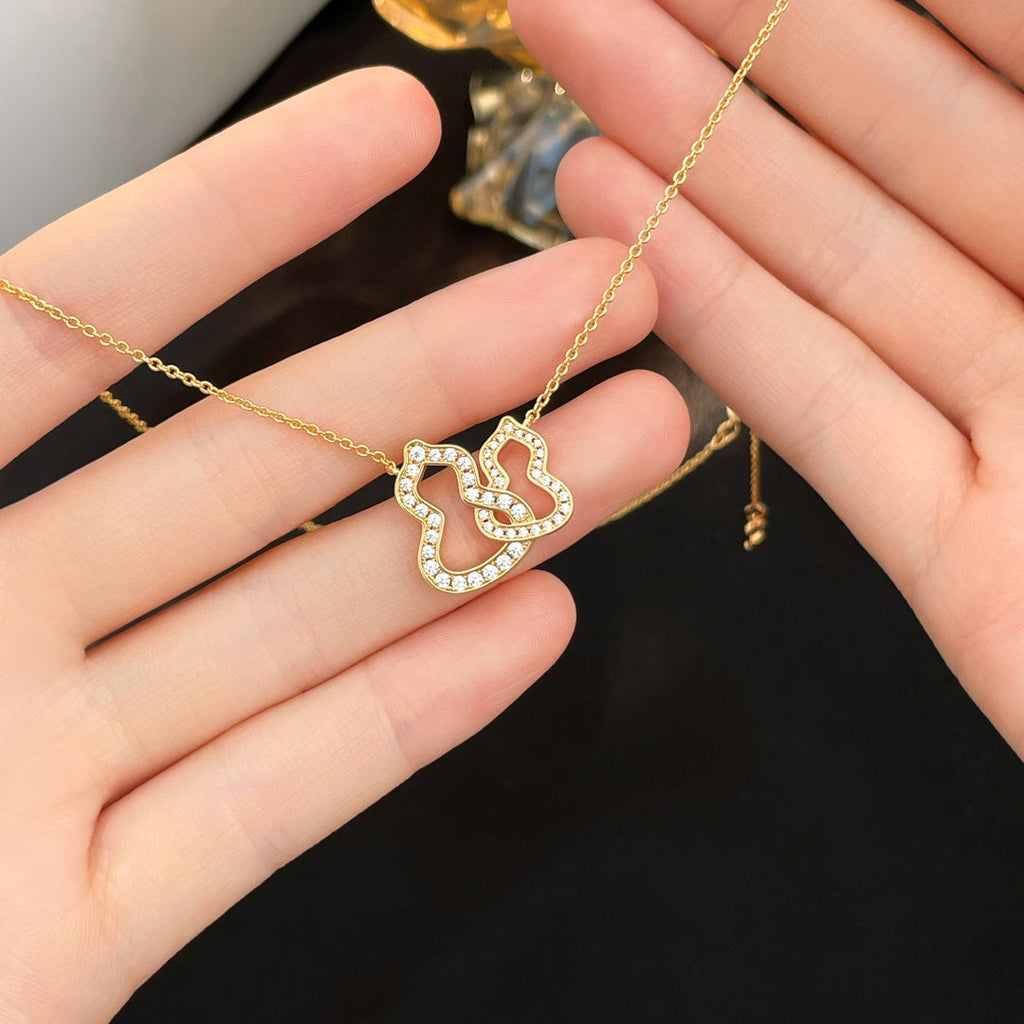 QEELIN WULU DOUBLE DIAMOND NECKLACE