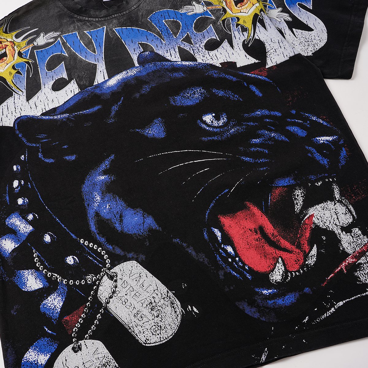 VALLEY Dreams Panther Graphic T-Shirt