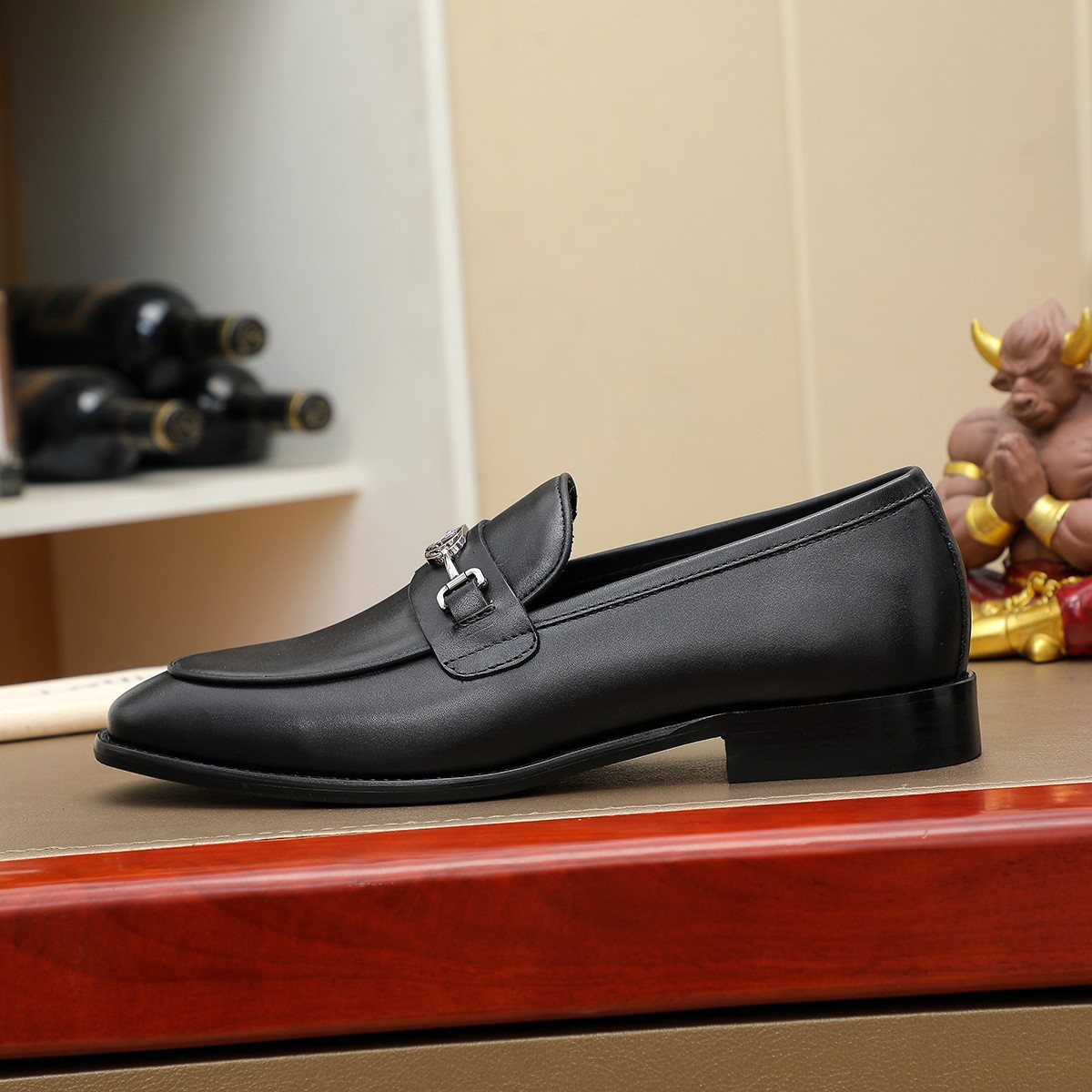 Louis Vuitton Men's Black Horsebit-Style Loafers