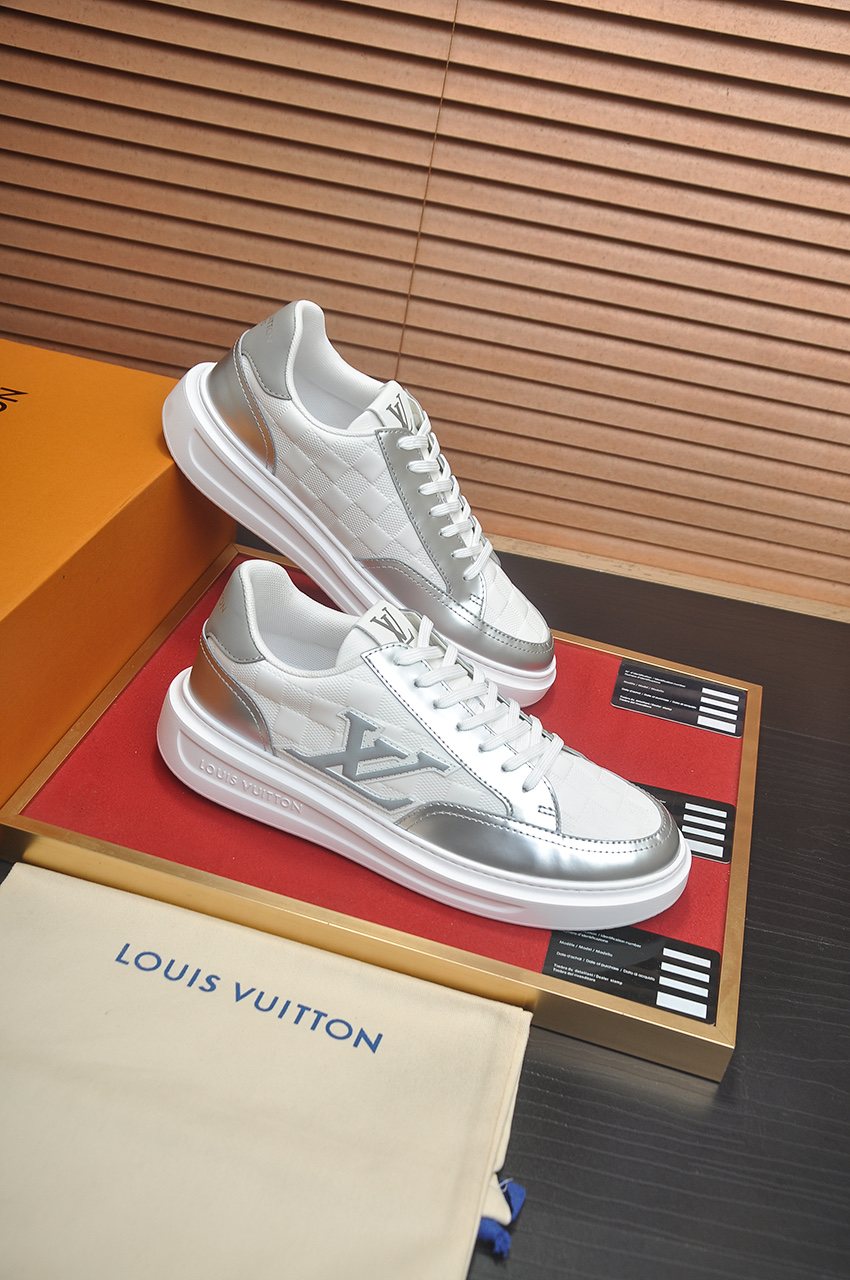 Louis Vuitton Paneled Low-Top Sneakers