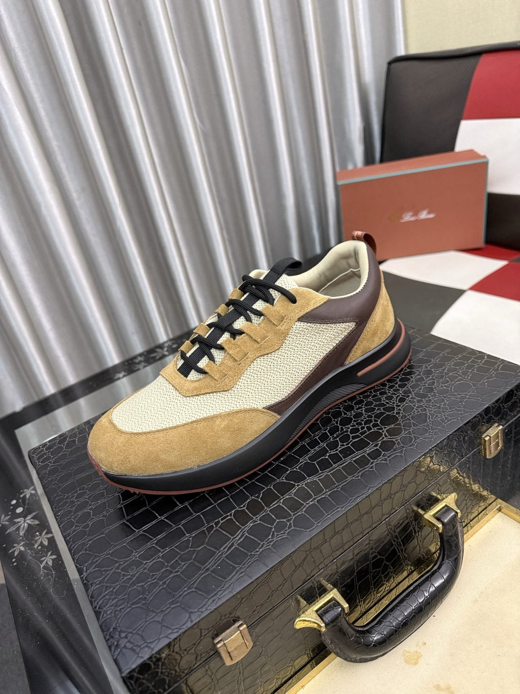 Color-Blocked Low-Top Lace-Up Sneakers
