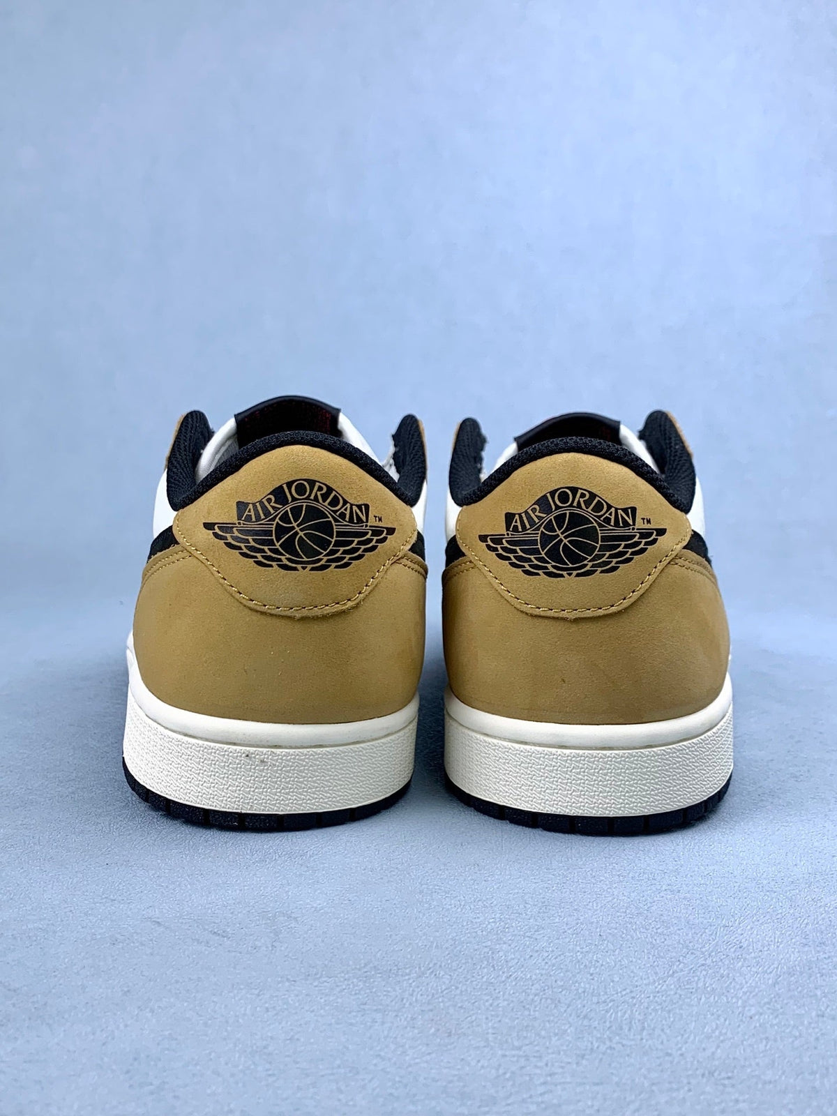 Air Jordan 1 Low Rookie of the Year Unisex Sneakers CZ0790-107